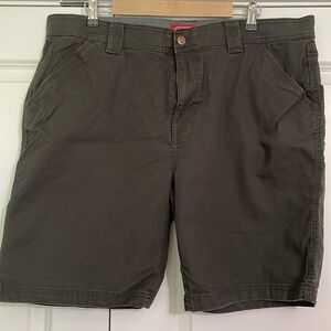 Men’s Coleman utility shorts 38 Olive